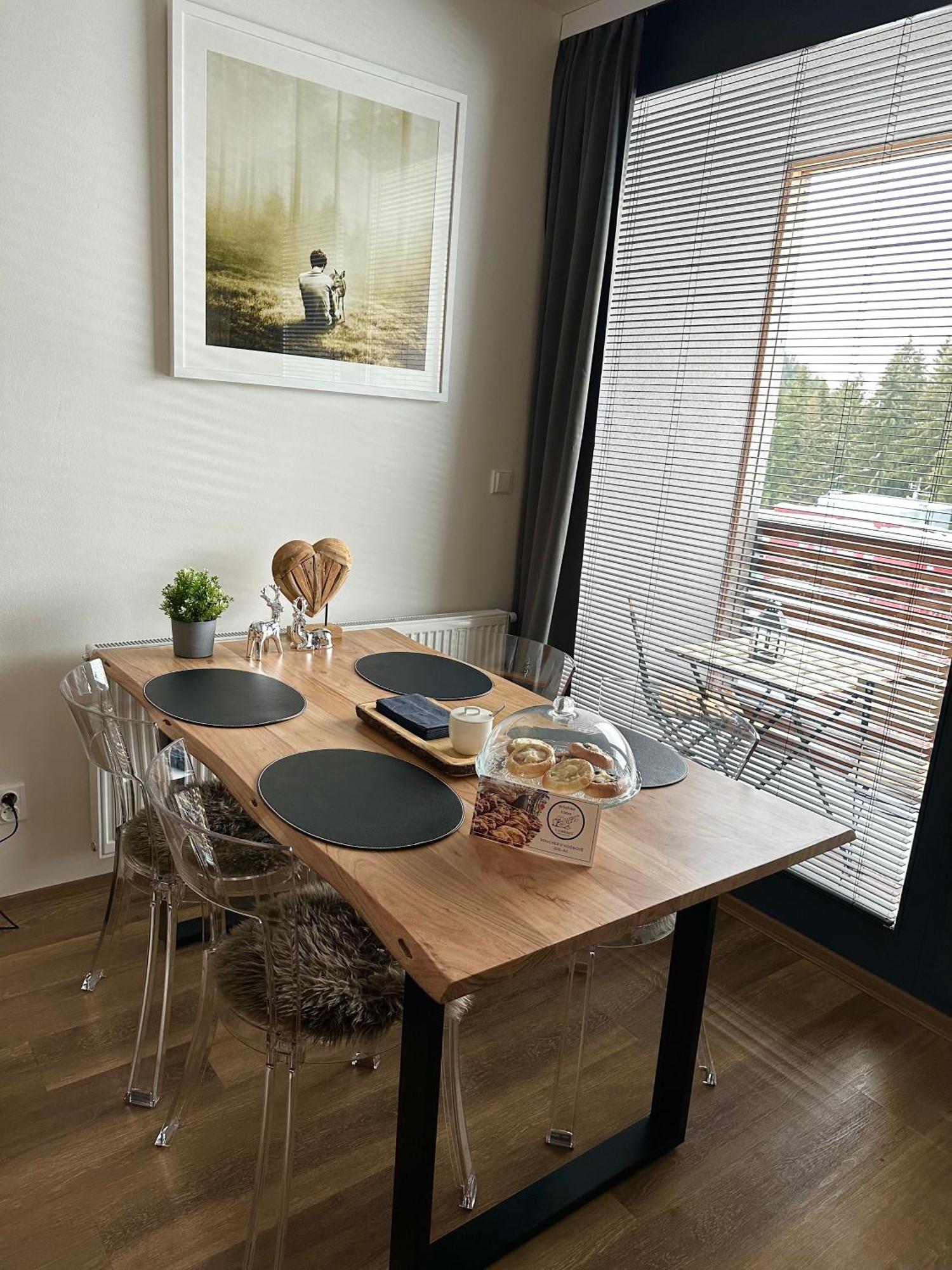 U Jelena Harrachov - Rodinny Apartman U Lesa S Garazi المظهر الخارجي الصورة